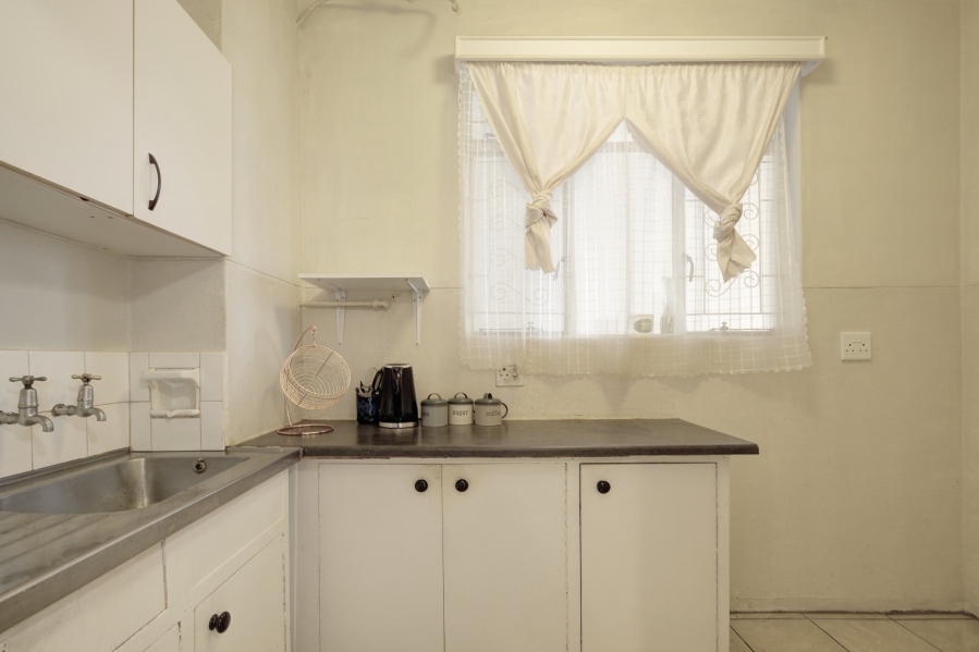 To Let 1 Bedroom Property for Rent in St Georges Park Eastern Cape